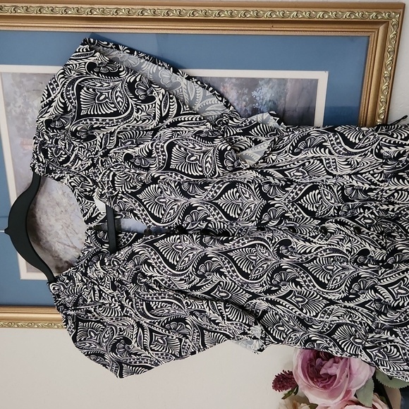 Anthropology Romper Size 4 Bohemian Lounge Paisley Fall Ruffle Sleeve - Picture 5 of 15